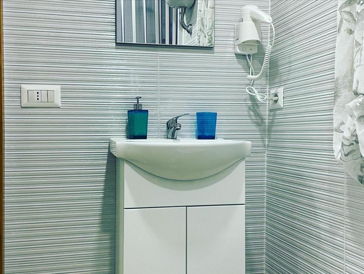 Apartamento Tutta Nata Storia Nápoles Exterior foto